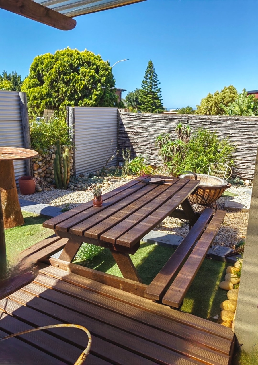 3 Bedroom Property for Sale in C Place Eastern Cape